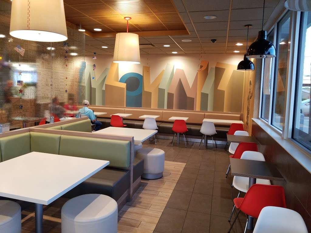 McDonalds | 11101 S Sam Houston Pkwy E, Houston, TX 77089, USA | Phone: (281) 922-4455