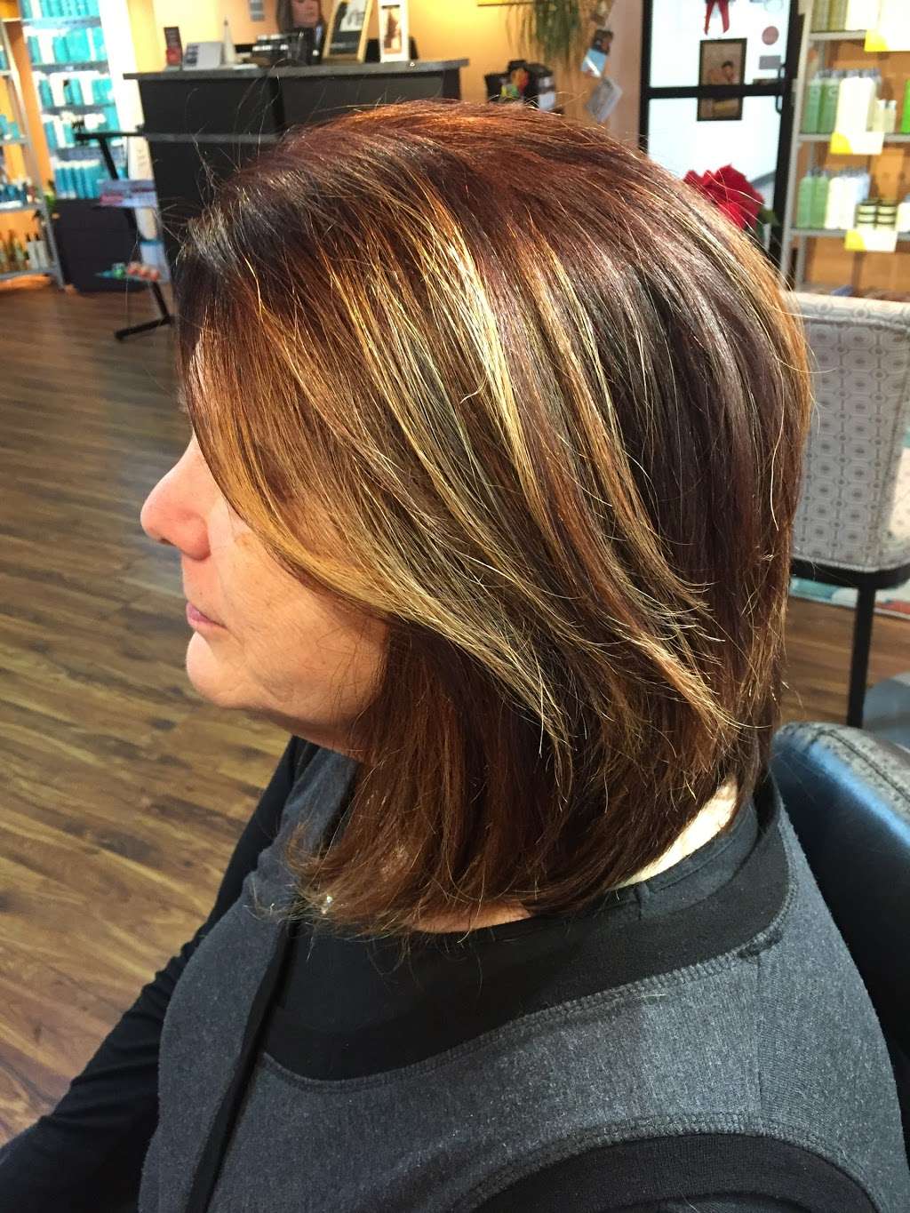 True Salon & Color Cafe | 290 Turnpike Rd, Westborough, MA 01581, USA | Phone: (508) 366-3306