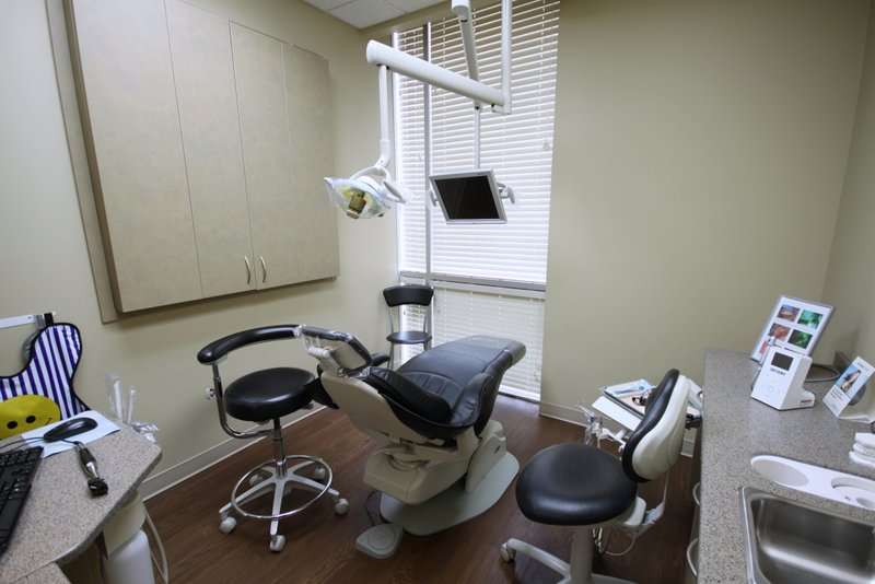 Sonrisa Dental - Dentist in Houston | 10925 Beechnut St a110, Houston, TX 77072, USA | Phone: (281) 983-9200