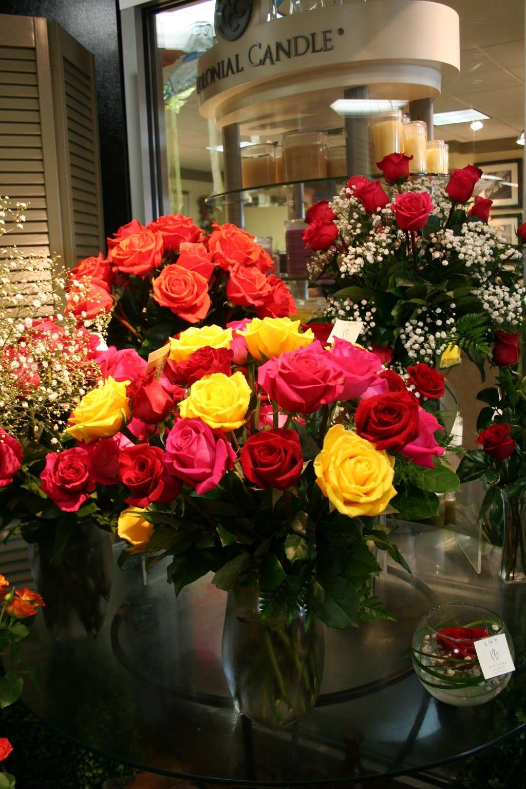 McNamara Florist | 1853 Ludlow Ave, Indianapolis, IN 46201, USA | Phone: (317) 579-7900