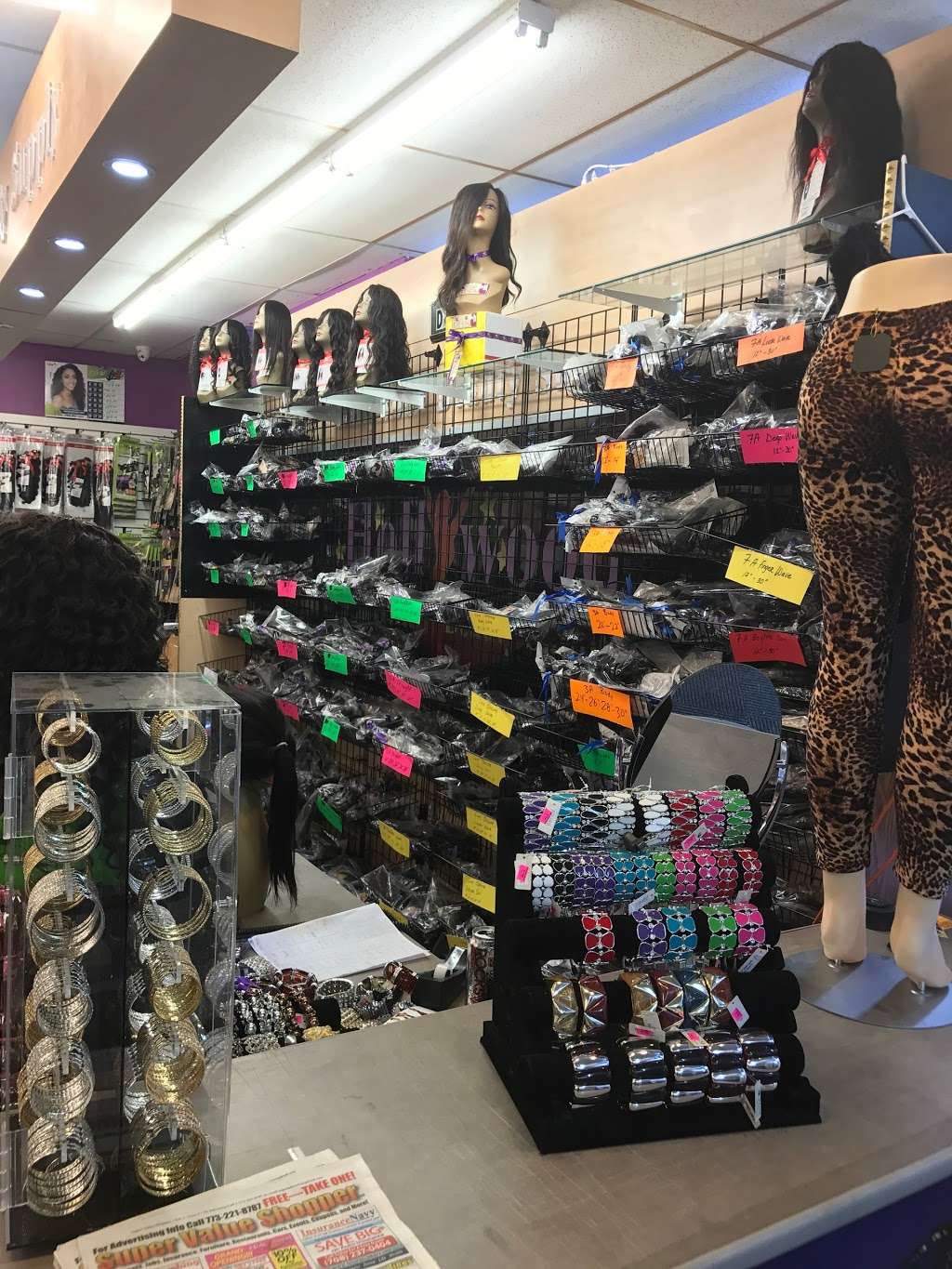 Hollywood beauty supply | 321 W Lincoln Hwy, Chicago Heights, IL 60411, USA | Phone: (708) 441-2622