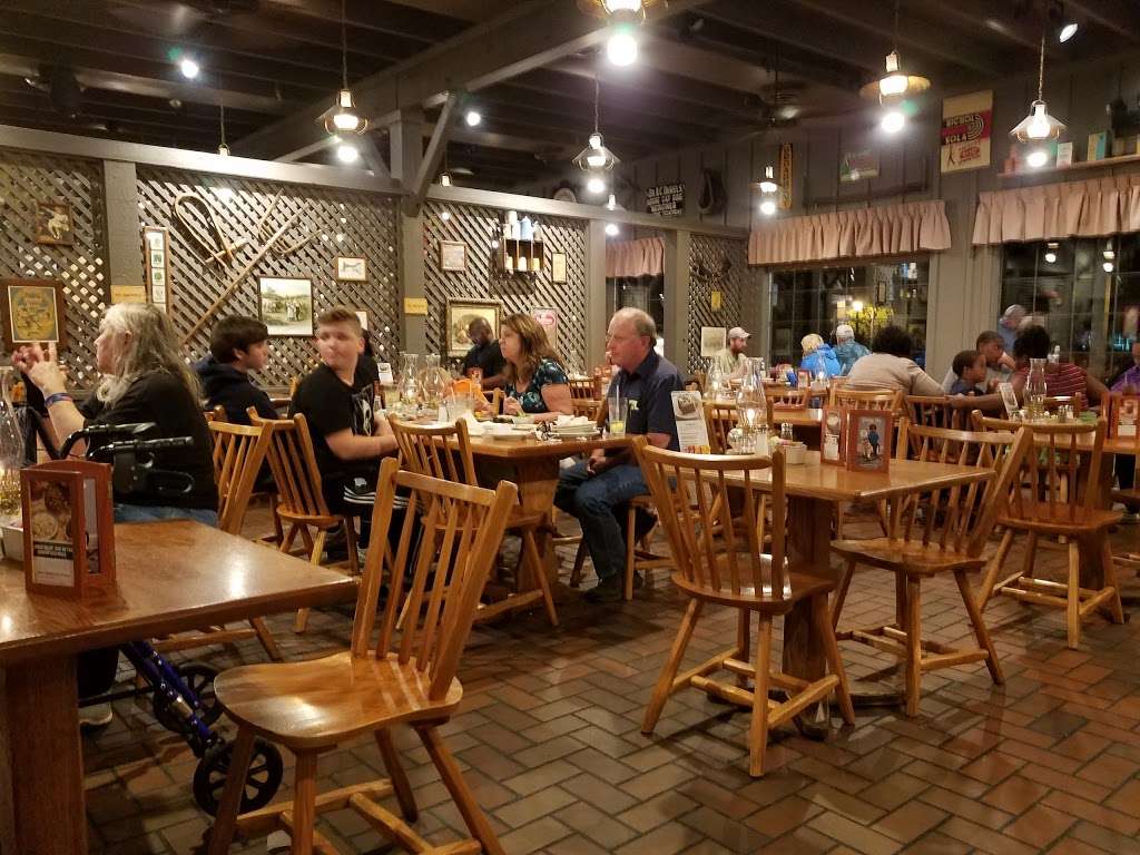 Cracker Barrel Old Country Store | 10801 Battleview Pkwy, Manassas, VA 20109, USA | Phone: (703) 369-4641