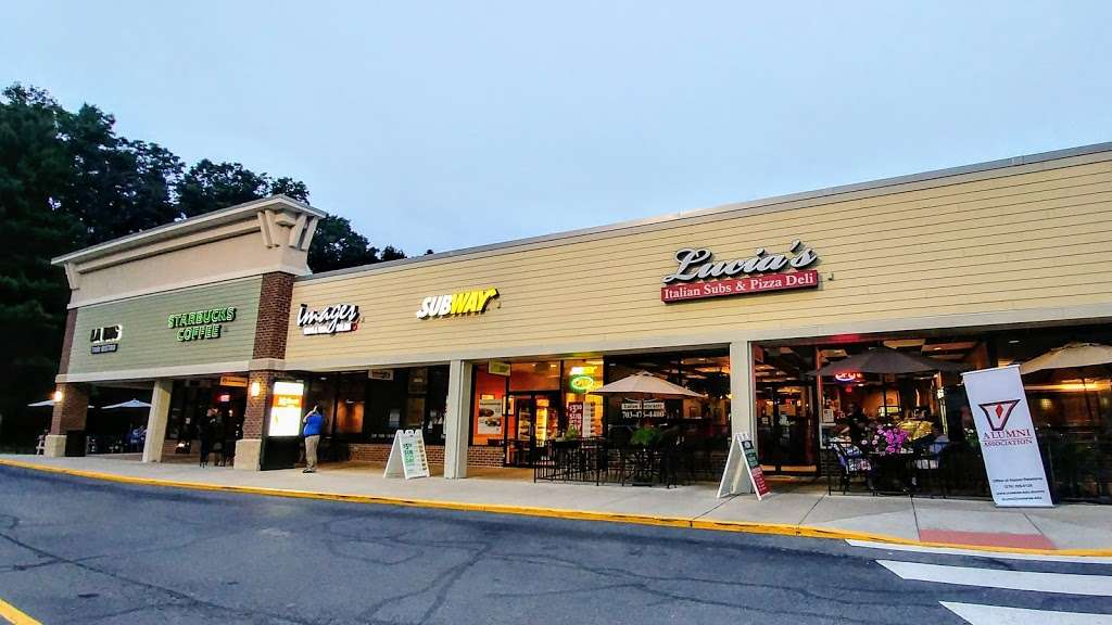 Subway | 2527 John Milton Dr, Fox Mill Rd Unit 4, Herndon, VA 20171, USA | Phone: (703) 476-6220