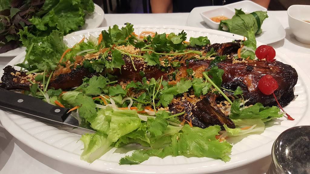 Ngoc Suong Restaurant | 14580 Brookhurst St, Westminster, CA 92683, USA | Phone: (714) 531-1428