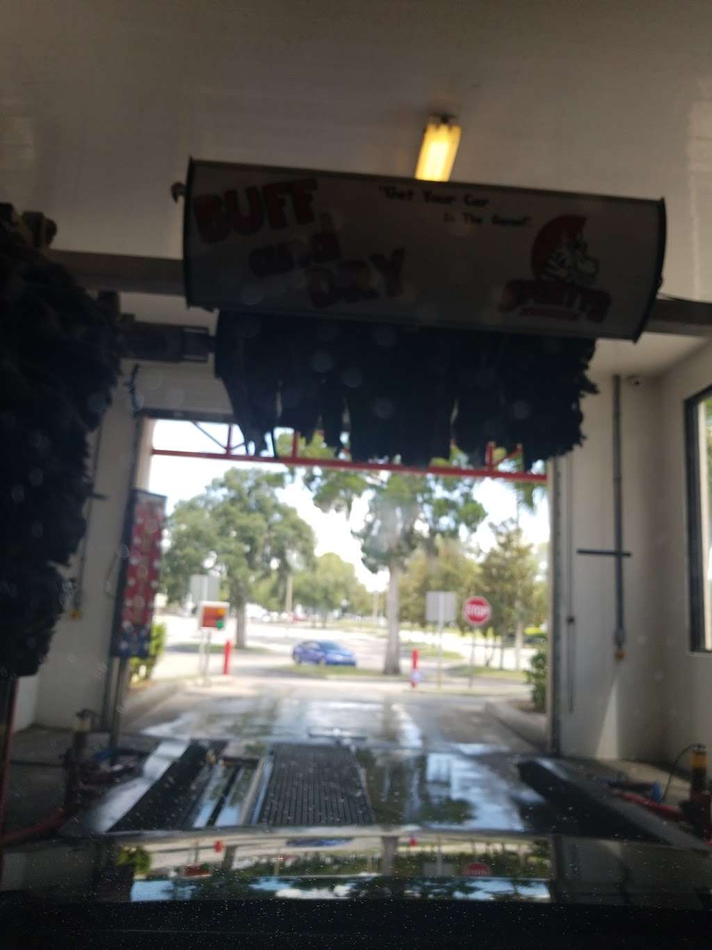services on sporty's car wash deland florida