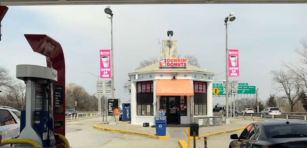 Dunkin Donuts | 6000 Shore Pkwy, Brooklyn, NY 11236, USA | Phone: (718) 258-3241