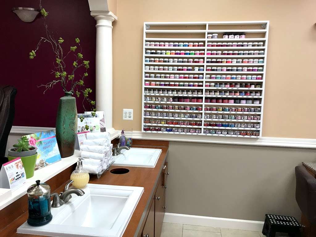 Lili Nails & Spa | 1071 Edwards Ferry Rd NE, Leesburg, VA 20176 | Phone: (703) 779-3549