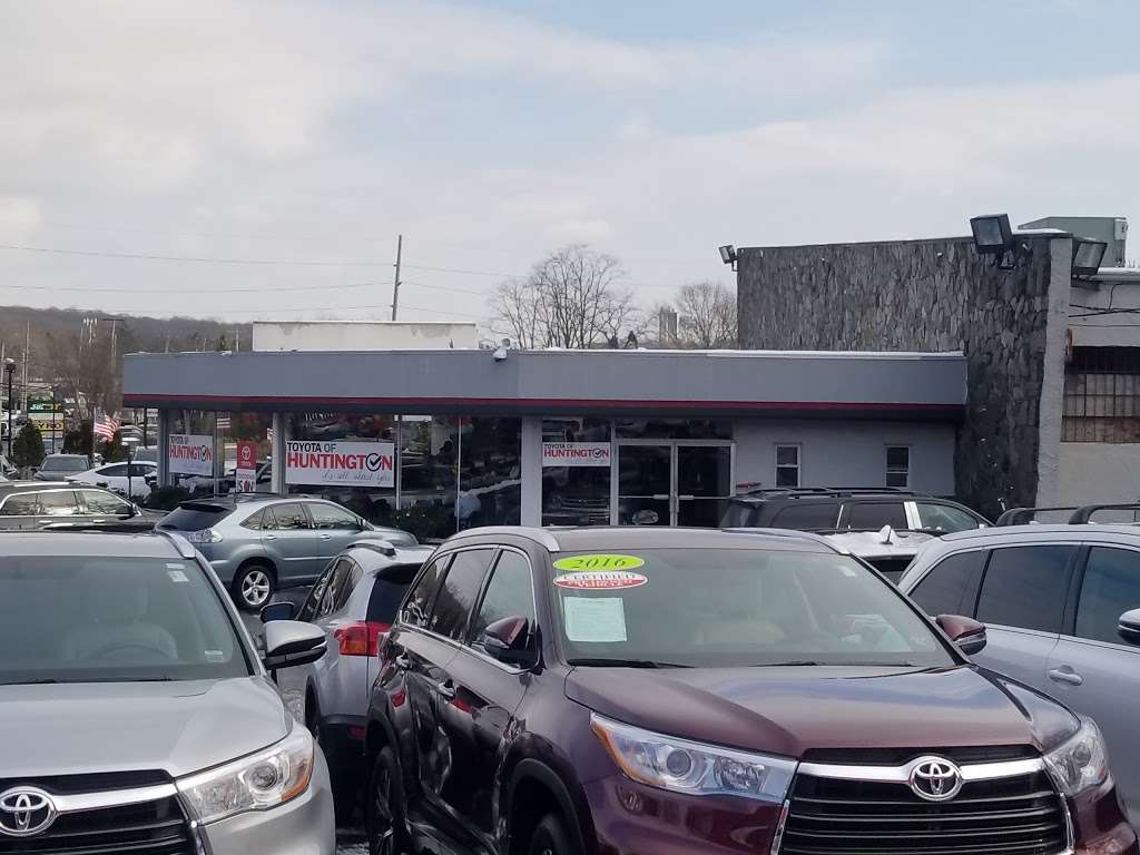 Toyota of Huntington | 1030 E Jericho Turnpike, Huntington Station, NY 11746, USA | Phone: (631) 423-6644