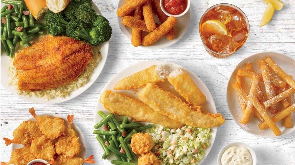 Captain Ds | 5805 Main St, Grandview, MO 64030, USA | Phone: (816) 761-1499