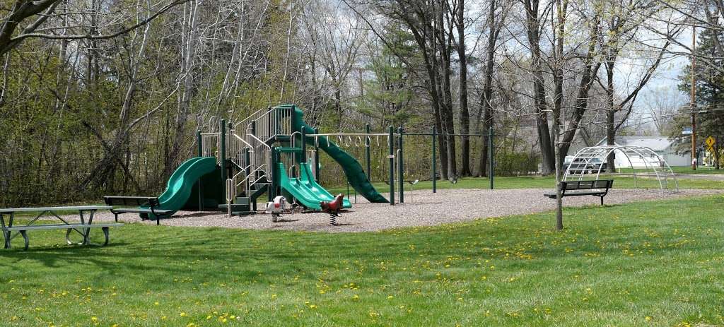 Ken Windl Park | 11615 W Rawson Ave, Franklin, WI 53132, USA | Phone: (414) 425-7500