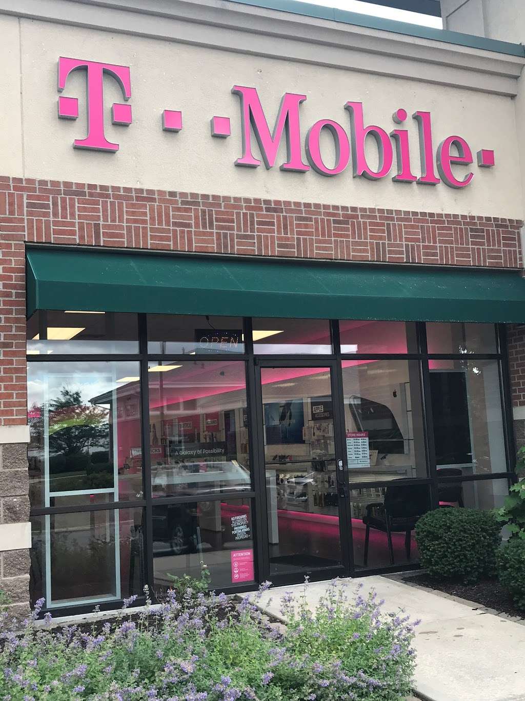 T-Mobile | 17237 Mercantile Blvd, Noblesville, IN 46060, USA | Phone: (317) 219-5124