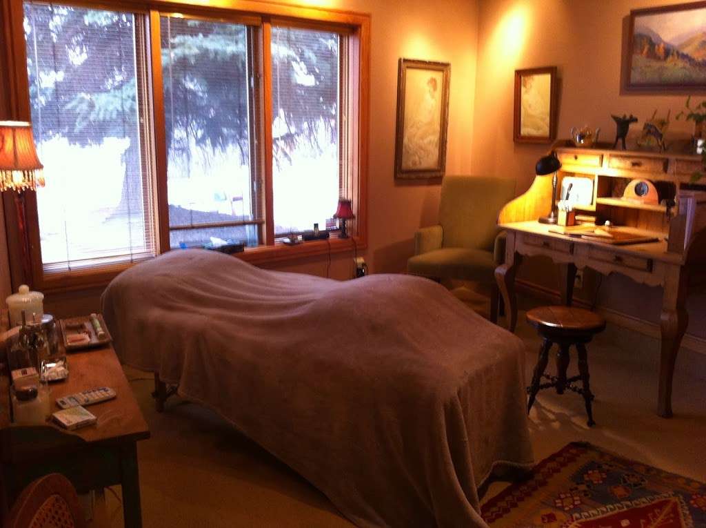 Susannah Grace Carleton / Grace Healing Arts | 100 Arapahoe Ave Suite 5, Boulder, CO 80302 | Phone: (303) 938-1222