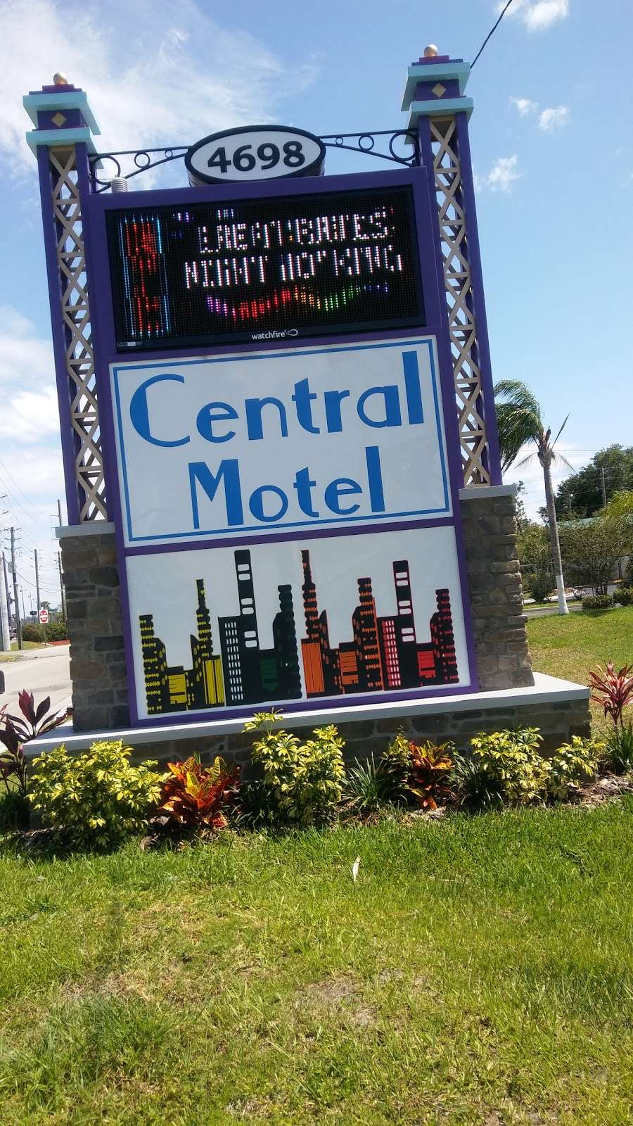 Central Motel | 4698 W Irlo Bronson Memorial Hwy, Kissimmee, FL 34746, USA | Phone: (407) 507-3856