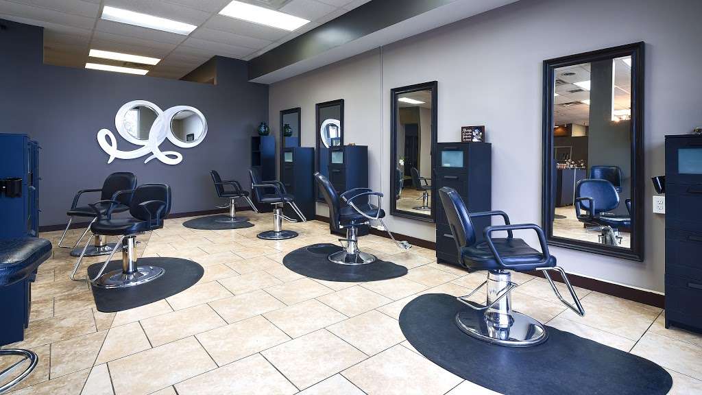 Studianos Hair & Nails | 2025 Euclid Ave, Mt Prospect, IL 60056, USA | Phone: (847) 827-8677