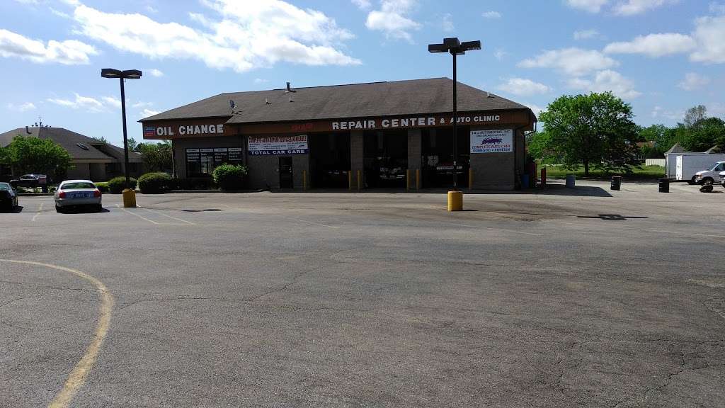 I & J Automotive Inc DBA Splash Car Wash | 250 N Merchants Dr, Oswego, IL 60543, USA | Phone: (630) 966-9274