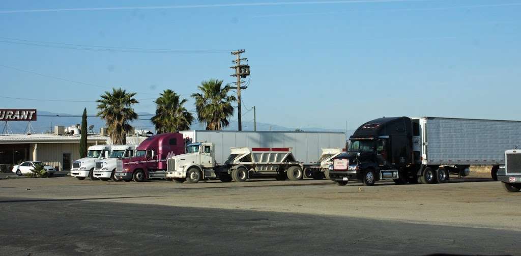 Bear Mountain Truck Stop | Bakersfield, CA 93309 | Phone: (661) 834-5733