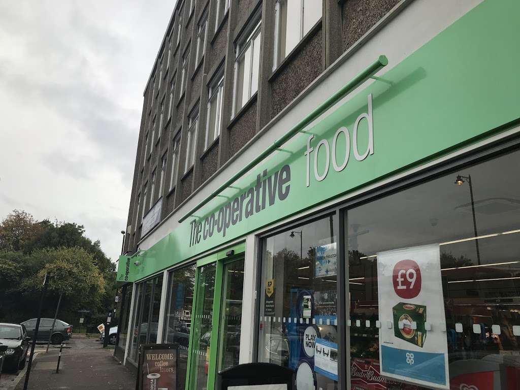 Co-op Food - London - Cockfosters Parade | 16-18 Cockfosters Parade, London EN4 9EB, UK | Phone: 020 8440 7818