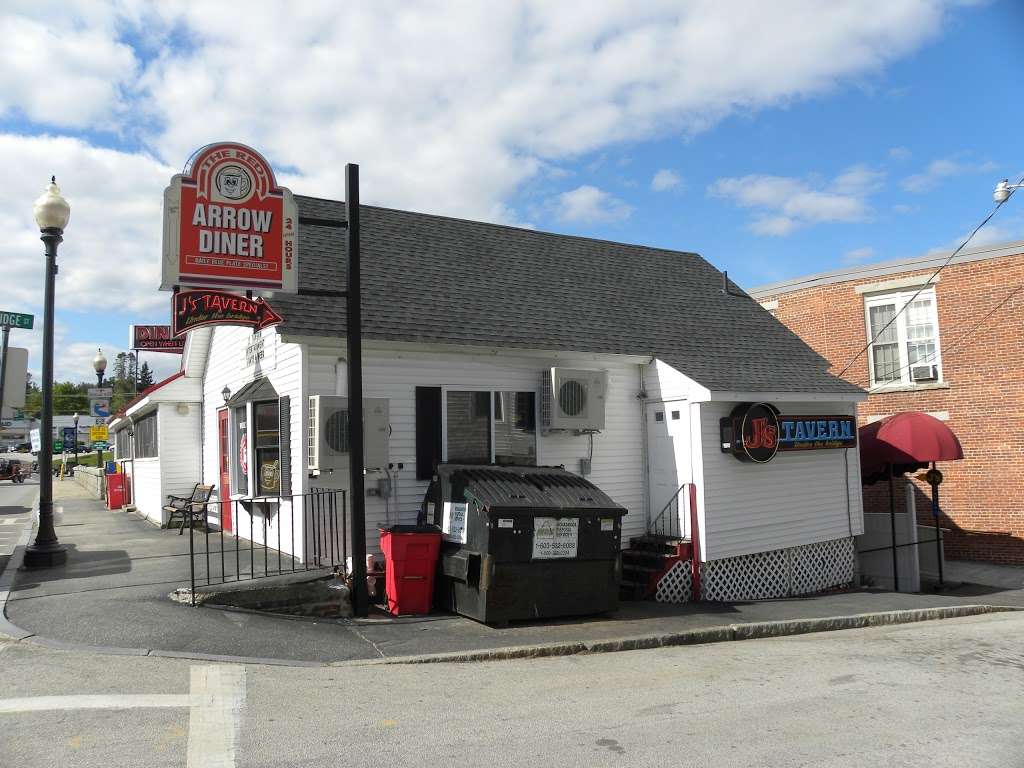 Red Arrow Diner | 63 Union Square, Milford, NH 03055, USA | Phone: (603) 249-9222