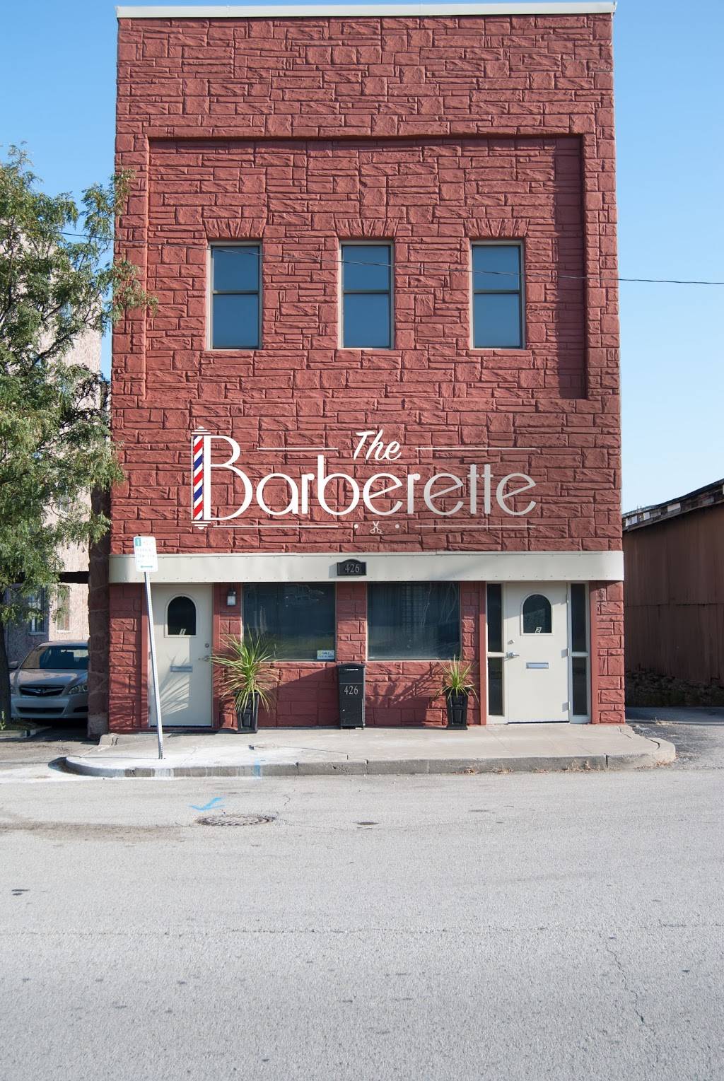 The Barberette | 426 E 5th St suite 2, Kansas City, MO 64105, USA | Phone: (816) 214-6785