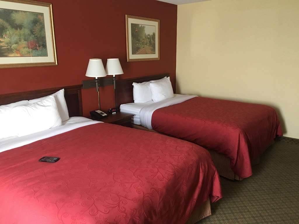 Country Inn & Suites by Radisson, Michigan City, IN | 3805 Frontage Rd, Michigan City, IN 46360, USA | Phone: (219) 879-3600
