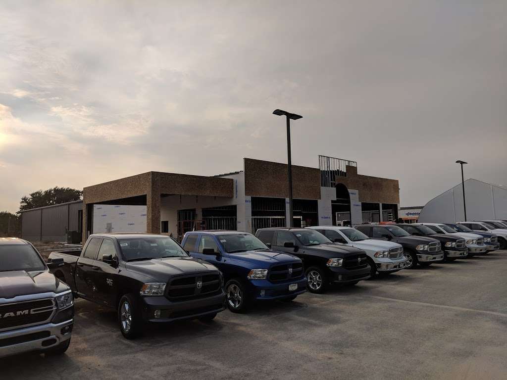 Fieldhouse Chrysler Dodge Jeep Ram | 1420 S Halleck St, De Motte, IN 46310 | Phone: (219) 987-2400