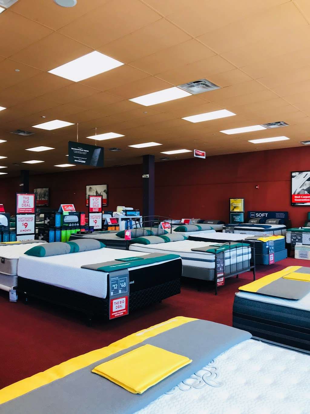 Mattress Firm Roxborough-Manayunk | 7100 Ridge Ave, Philadelphia, PA 19128, USA | Phone: (215) 509-1028