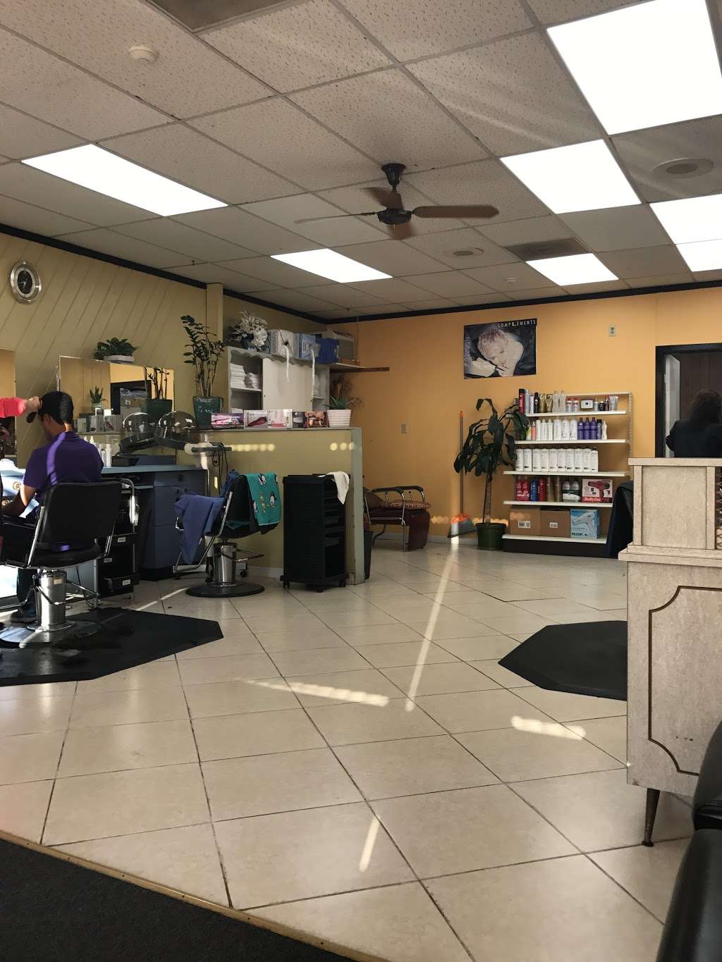 New Cuts Beauty Salon | 615 S Rengstorff Ave # C, Mountain View, CA 94040, USA | Phone: (650) 969-2074