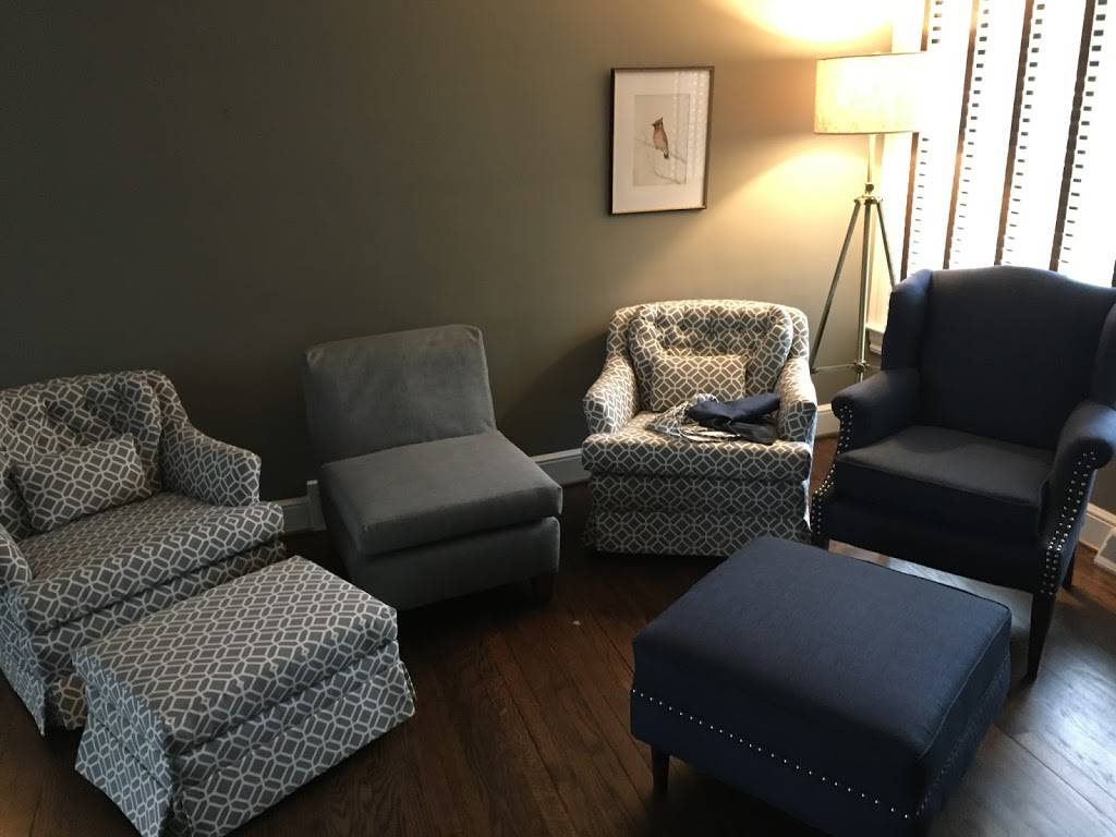 Dura Bilt Upholstery | 1187 Elmwood Dr, Willoughby, OH 44094 | Phone: (440) 269-8438