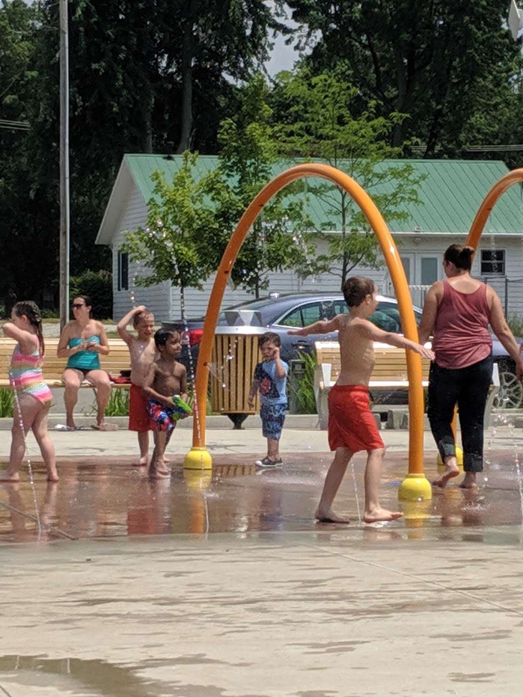 Daleville Town Hall Park and Splash Pad | 8029 S Walnut St, Daleville, IN 47334, USA | Phone: (765) 212-6980