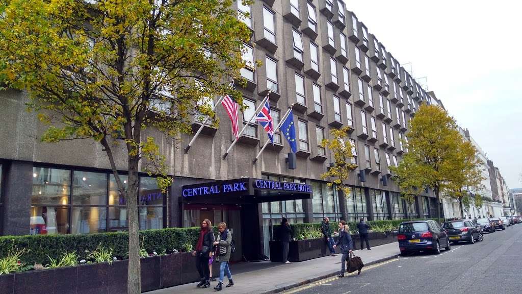 Central Park Hotel | 49-67 Queensborough Terrace, London W2 3SY, UK | Phone: 020 7229 2424