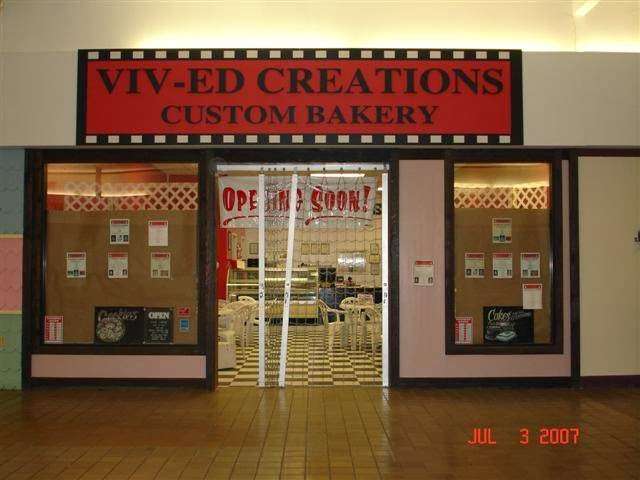 Viv-Ed Creations Custom Bakery | 2777 Cantrell Rd, Harrisonville, MO 64701, USA | Phone: (816) 380-4484