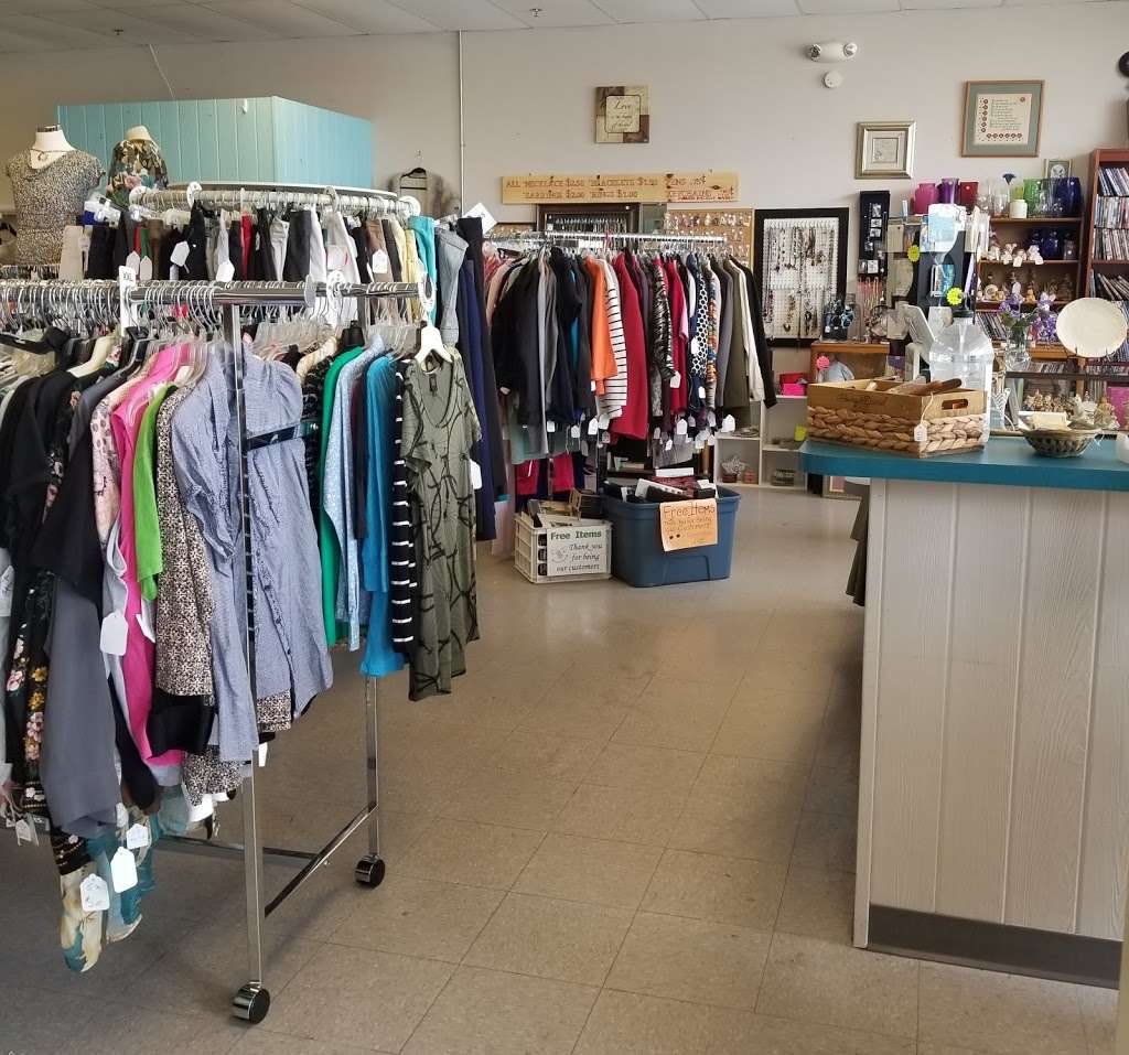 Regenerations Resale Shop | 2078 Shepherd Rd, Mulberry, FL 33860, USA | Phone: (863) 940-3190