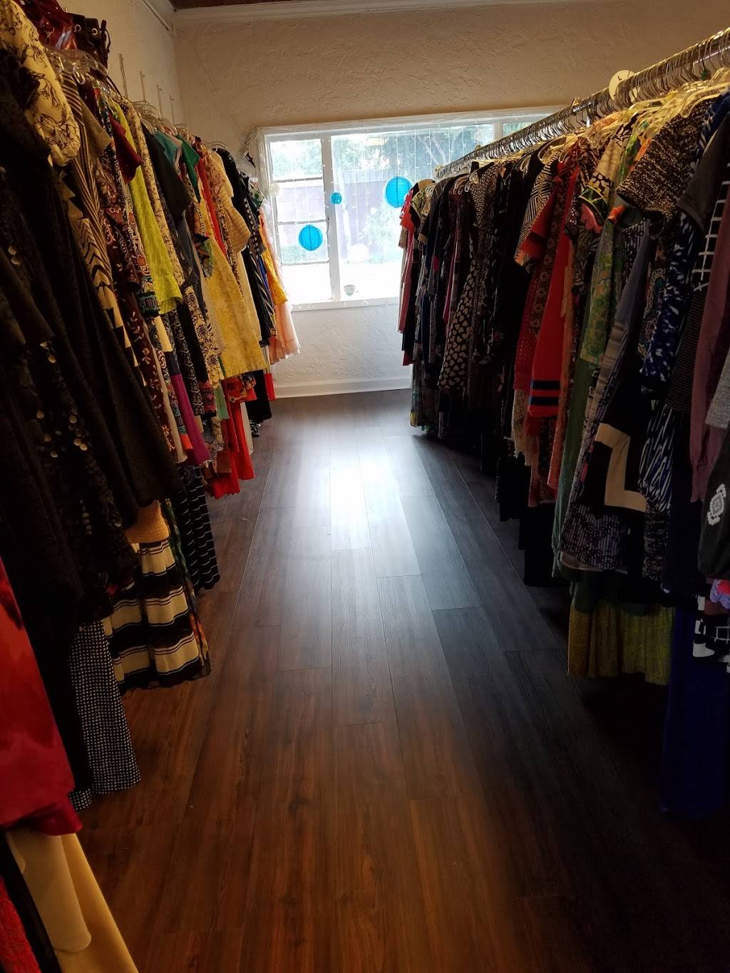 Triage Consignment Boutique | 4109 Henderson Blvd, Tampa, FL 33629, USA | Phone: (813) 805-7600