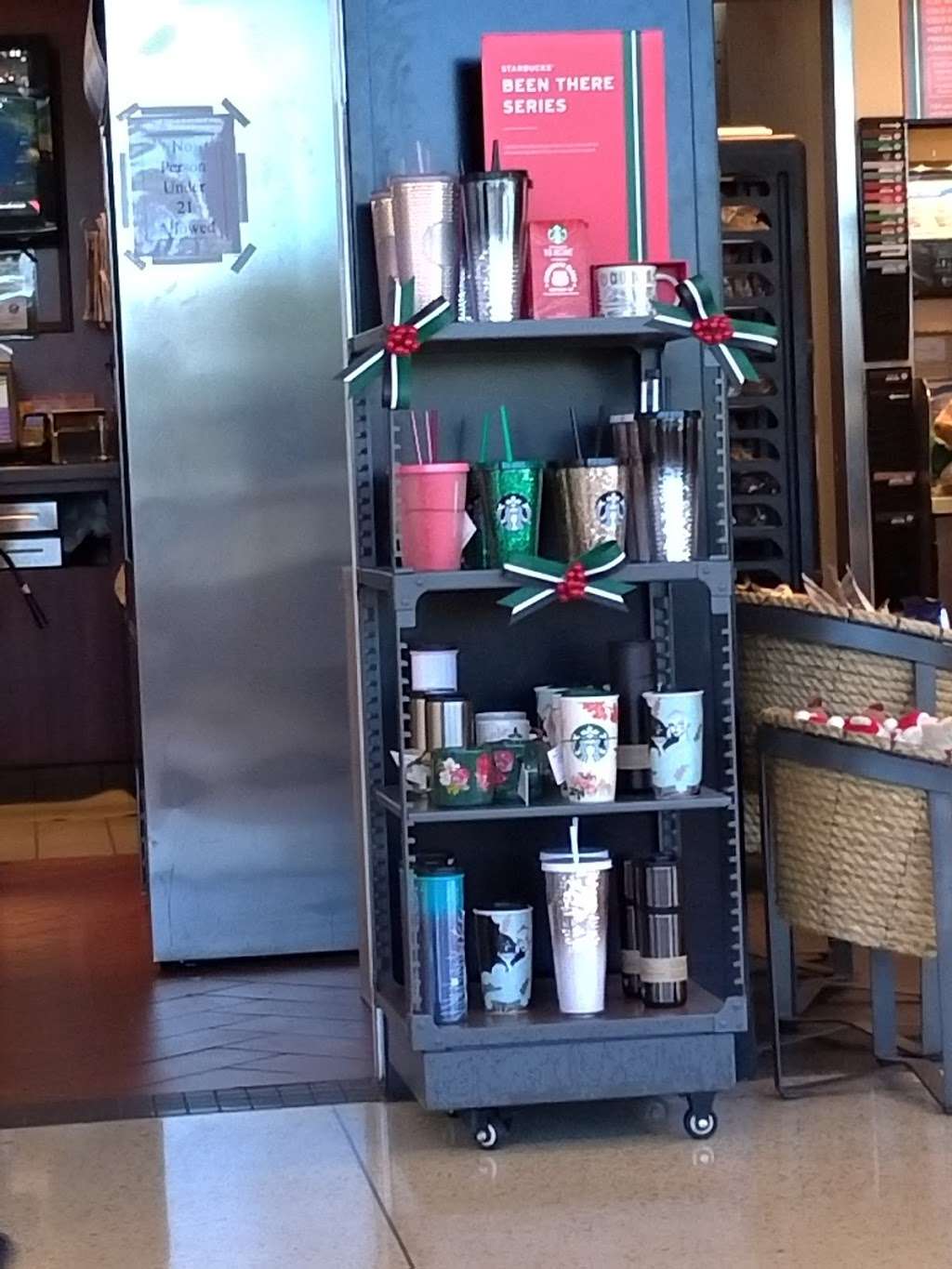 Starbucks | 2077 Airport Blvd, San Jose, CA 95131, USA | Phone: (408) 595-0417