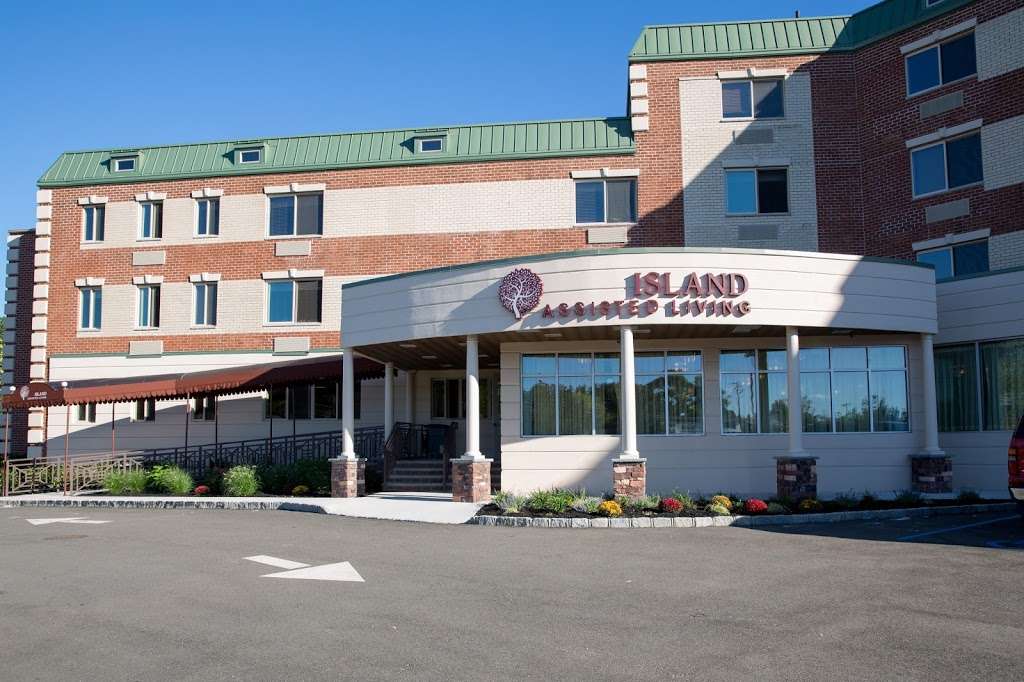 Island Assisted Living | 820 Front St, Hempstead, NY 11550, USA | Phone: (516) 564-1100