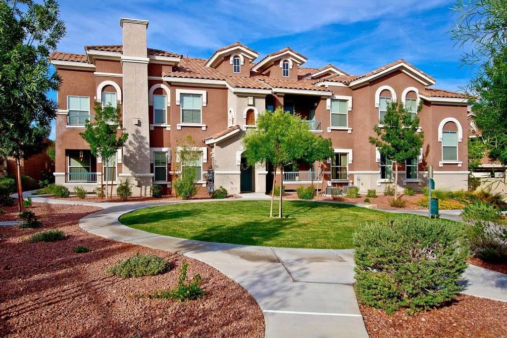 Altessa Apartments | 100 Park Vista Dr, Las Vegas, NV 89138, USA | Phone: (702) 228-5993