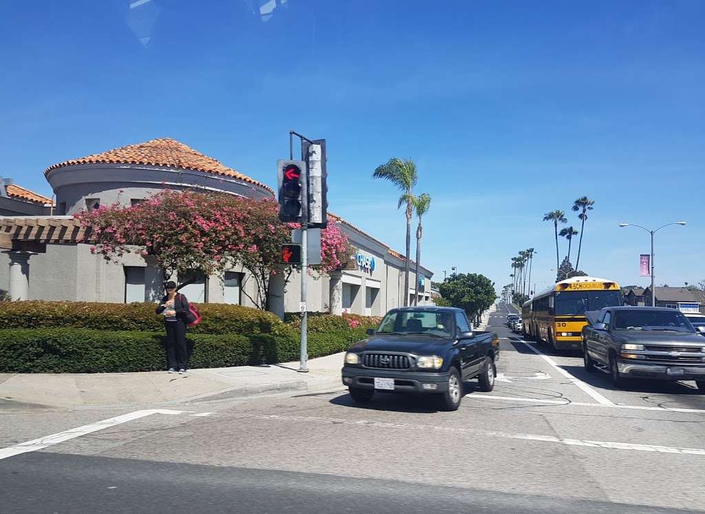 Chase Bank 1130 N Sepulveda Blvd Ste A, Manhattan Beach, CA 90266