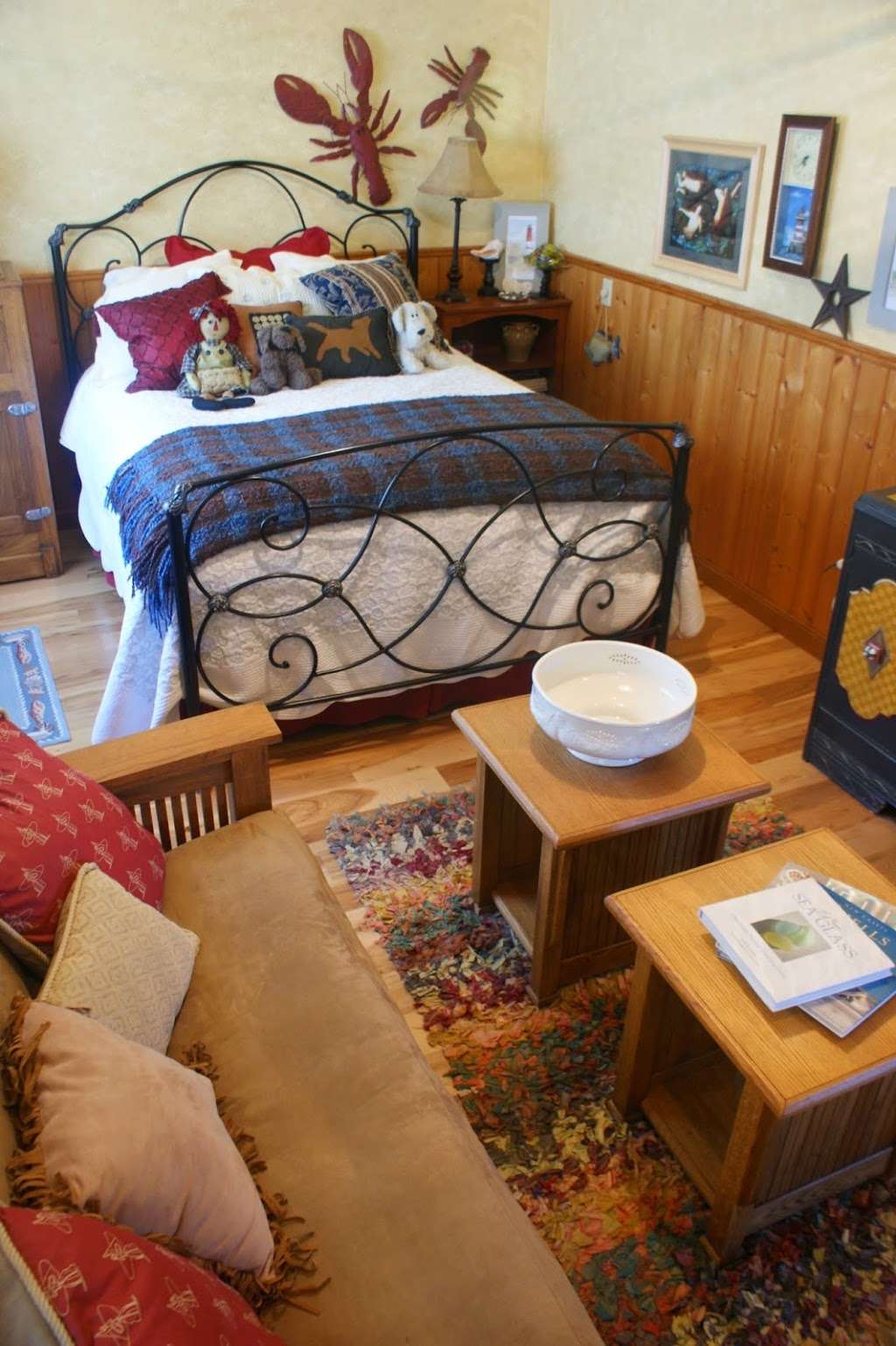 Pescadero Cottage & Bunkhouse | 827 North St, Pescadero, CA 94060, USA | Phone: (650) 262-4282