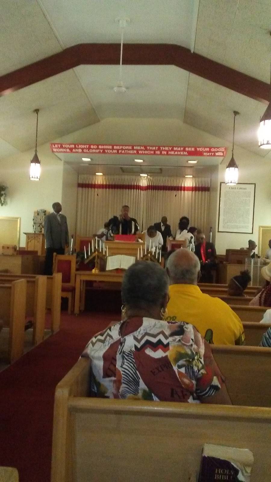 New Light Missionary Baptist Church ..R.W.Sales, Pastor | 12700 Corlett Ave, Cleveland, OH 44105, USA | Phone: (216) 751-3898