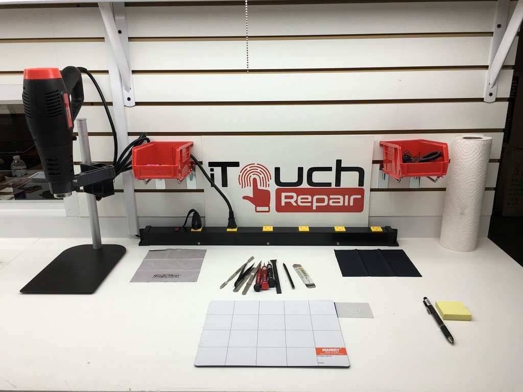 iTouch Repair | 6434 Landsdowne Centre Dr, Alexandria, VA 22315, USA | Phone: (703) 594-4953