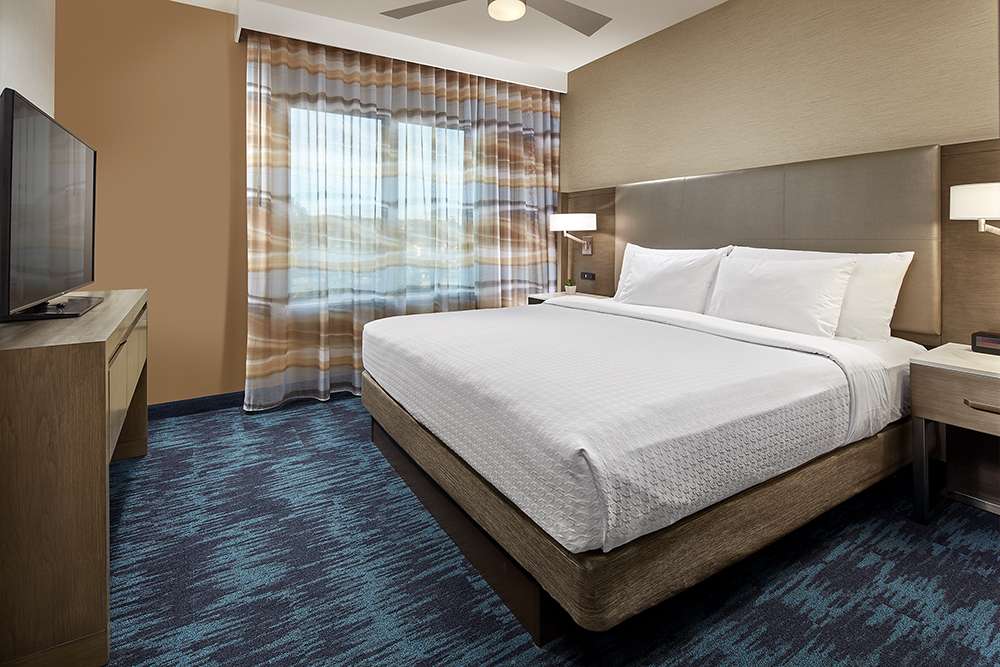 Homewood Suites by Hilton San Diego Hotel Circle/SeaWorld Area | 2201 Hotel Cir S, San Diego, CA 92108, USA | Phone: (619) 881-6800