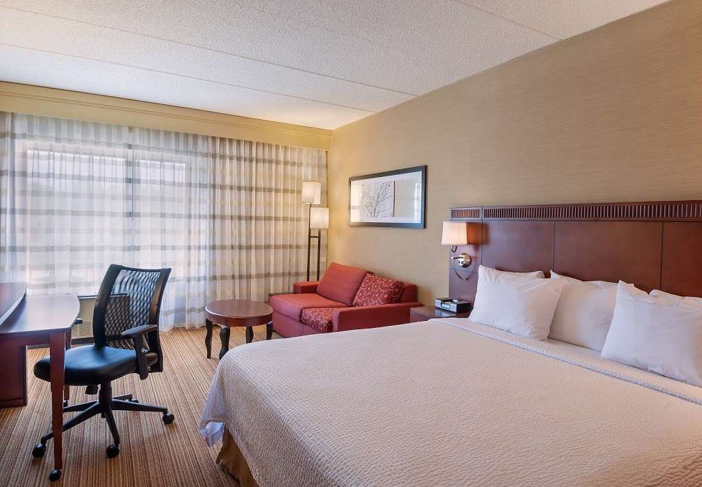 Courtyard by Marriott Boston Marlborough | 75 Felton St, Marlborough, MA 01752, USA | Phone: (508) 480-0015