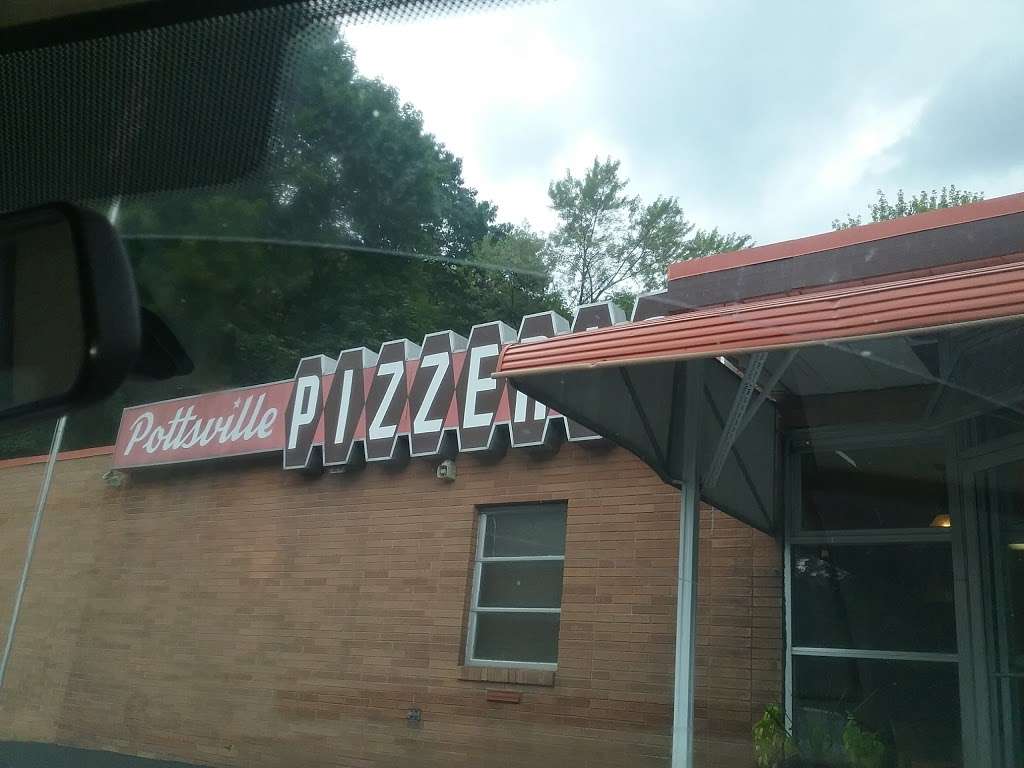 Pottsville Pizzeria | 800 S Centre St, Pottsville, PA 17901, USA | Phone: (570) 622-5454