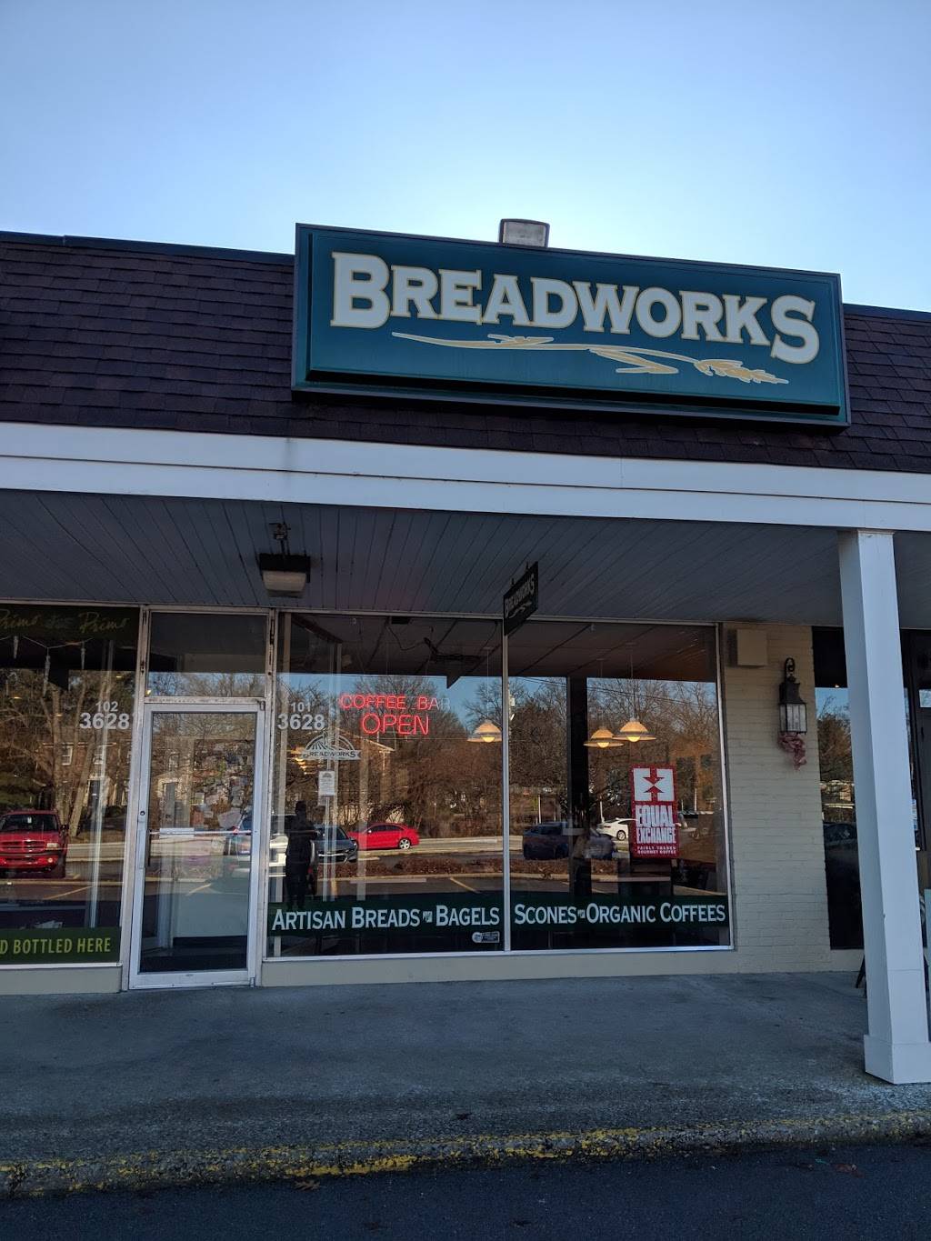 Breadworks | 3628 Brownsboro Rd, St Matthews, KY 40207, USA | Phone: (502) 893-3200