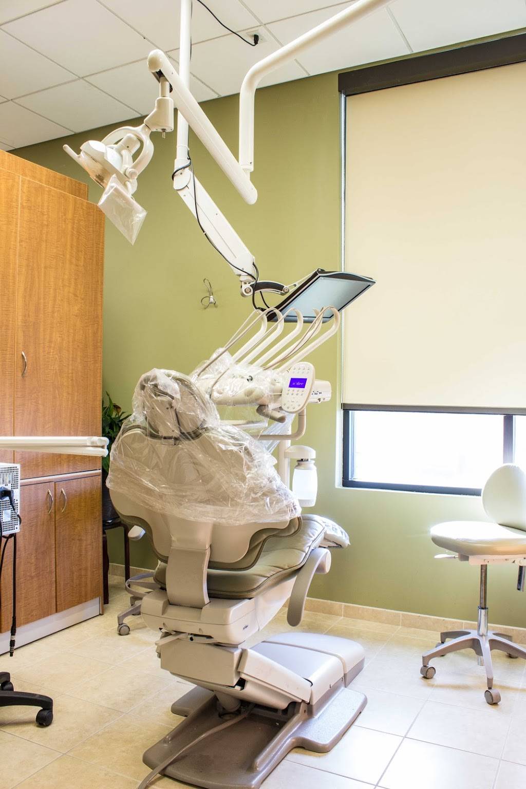 Sunrise Dental | 8128 Renaissance Pkwy #203, Durham, NC 27713, USA | Phone: (919) 493-3355