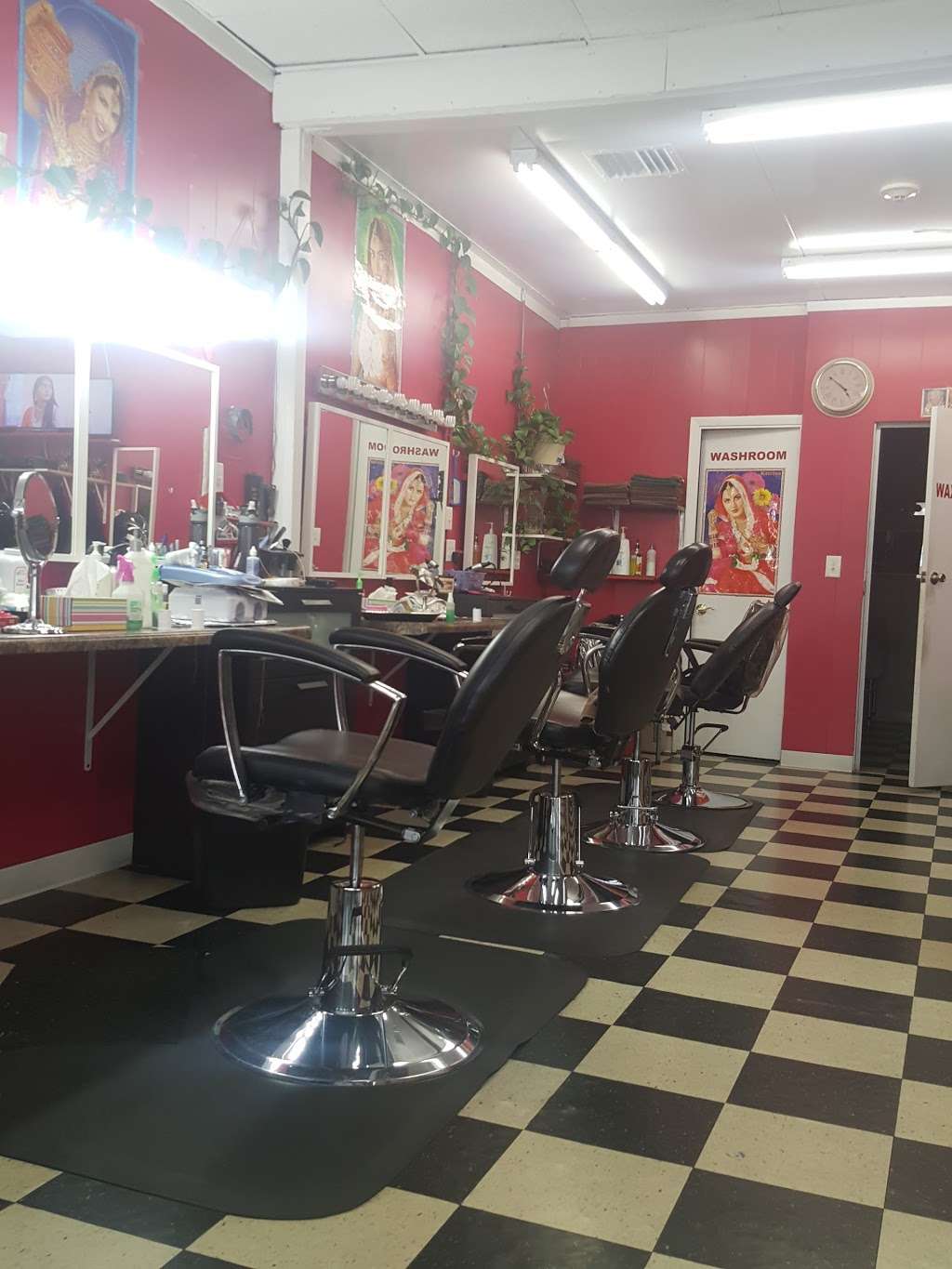 Dimples Beauty Salon | 405 E Euclid Ave, Mt Prospect, IL 60056 | Phone: (847) 749-4042