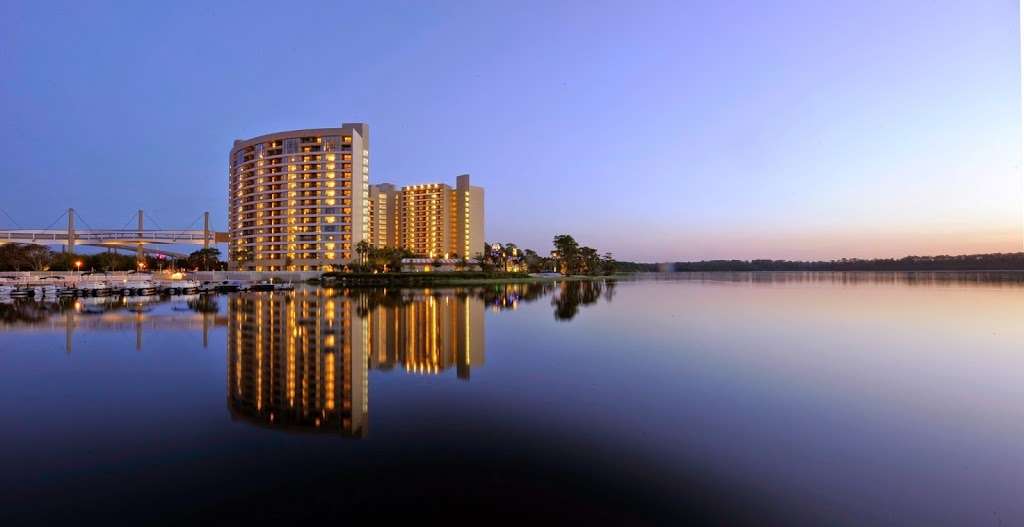 Bay Lake Tower at Disneys Contemporary Resort | 4600 N World Dr., Lake Buena Vista, FL 32830 | Phone: (407) 824-1000