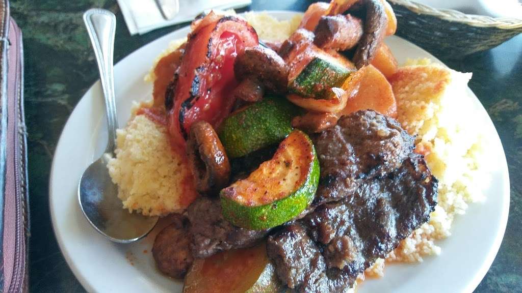 Shahrazad Persian / Middle Eastern Cuisine | 2847 N Oakland Ave, Milwaukee, WI 53211 | Phone: (414) 964-5475
