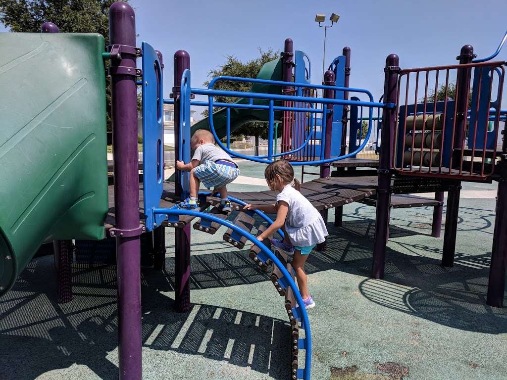 Orange Terrace Community Park | 20010 Orange Terrace Pkwy, Riverside, CA 92508, USA | Phone: (951) 826-5858