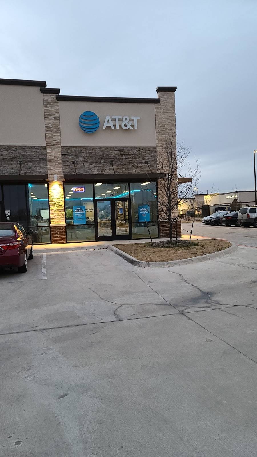 AT&T Store | 1801 Hardin Blvd Suite 300, McKinney, TX 75071, USA | Phone: (405) 301-2622